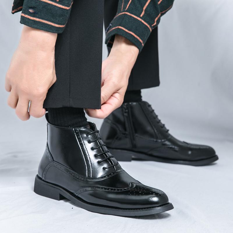 Men Brogues Boots Motorcycle Casual Ankle Boots Wingtip Dress Formal High Top Black White Leather Boots Over Sized