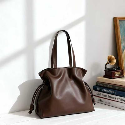 Retro Large-capacity Bag Authentic Leather Women's Simple High-end Commuting Handbag Soft Tote Shoulder