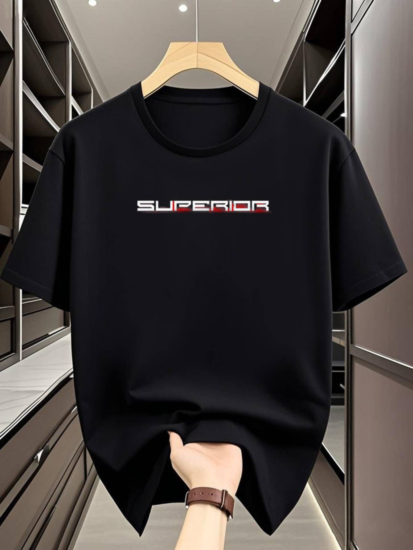Breathable Airflow T-shirt - Stylish Black Crew Neck Tee with SUPERIOR Print M