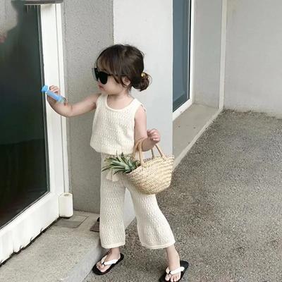 Sommer Strickanzug für Mädchen, dünn, für kleine Kinder, hohl, atmungsaktiv, ärmelloses Top + Hose mit weitem Bein, zweiteiliges Set