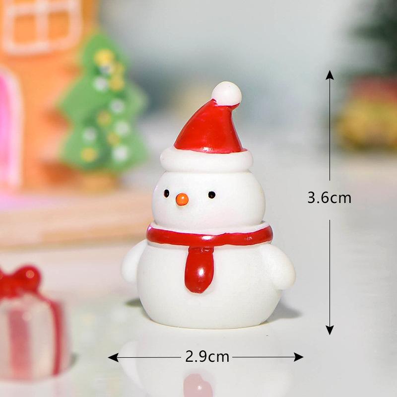 Snowman Decoration Handcrafted Resin Ornament Christmas Figurine High-Quality Micro Landscape Accessory For Gift Box Home Decor