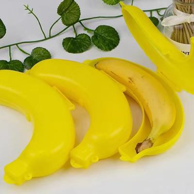 Drei Farben Reise Outdoor tragbare Bananenschachtel Obst Aufbewahrungsbox Kunststoff Bananenform Bananen Schutzhülle