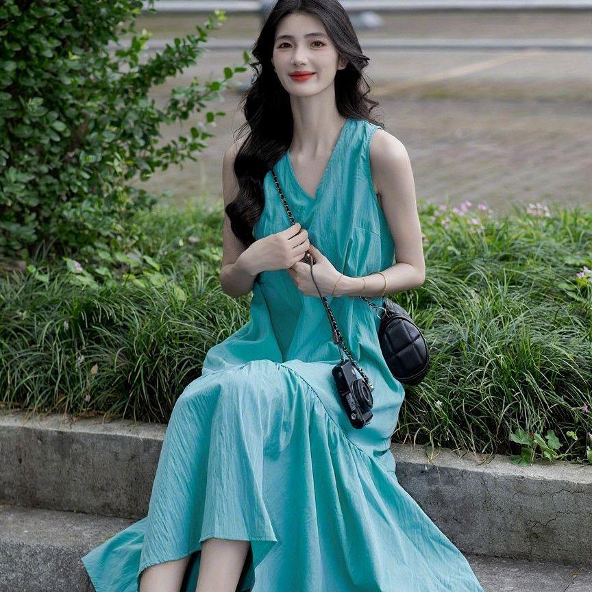

2026 French Blue V-Neck Sleeveless Summer Dress for Women S, recommended for up to 48 kg