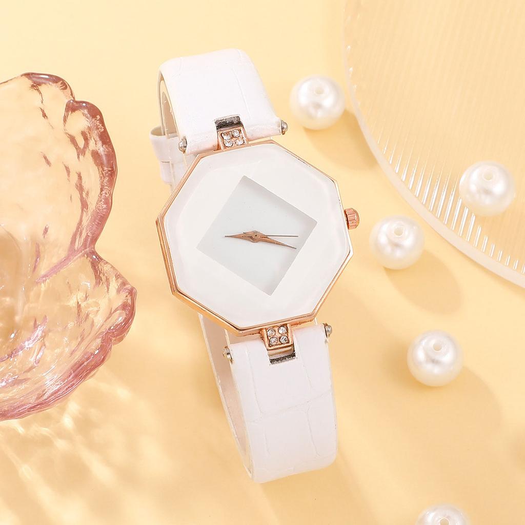 1pc-New Korean Luxury Women's Watch with Angular Diamond Mirror Fashion Watch