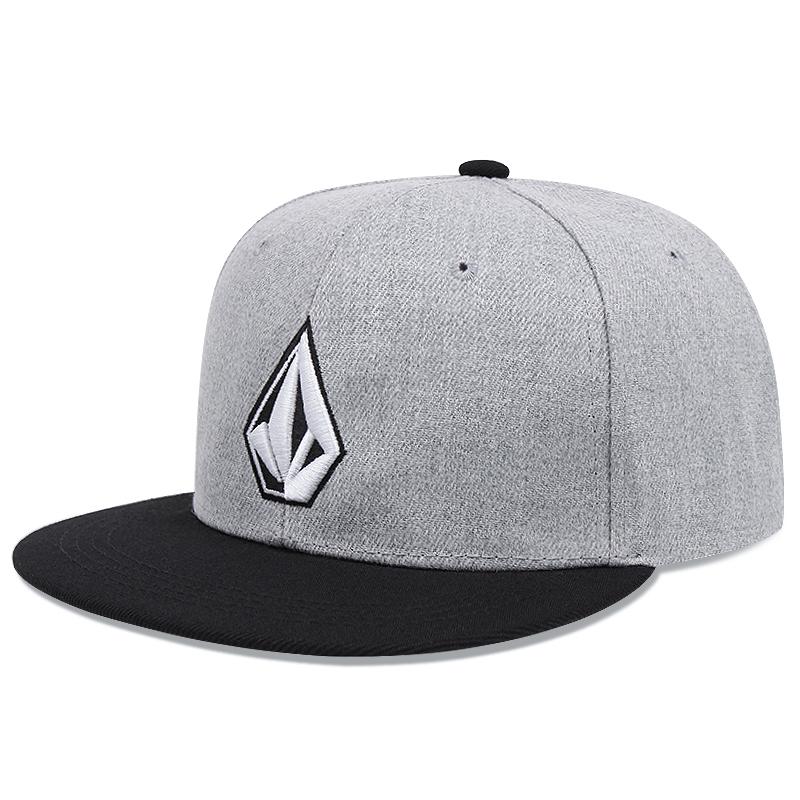 New Men's Fashion Diamond Embroidery Pattern Hip Hop Hat Outdoor Sports Duck Tongue Hat Embroidered  Women's Baseball Sun Hat