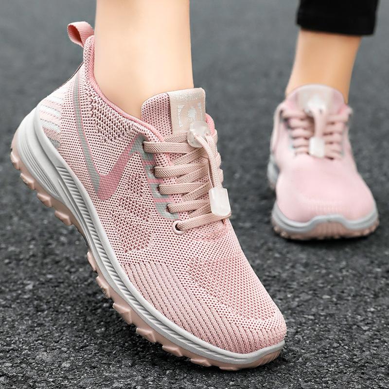 Shoes women's summer new breathable and comfortable travel shoes soft-soled running shoes outdoor sports shoes middle-aged and elderly walking shoes