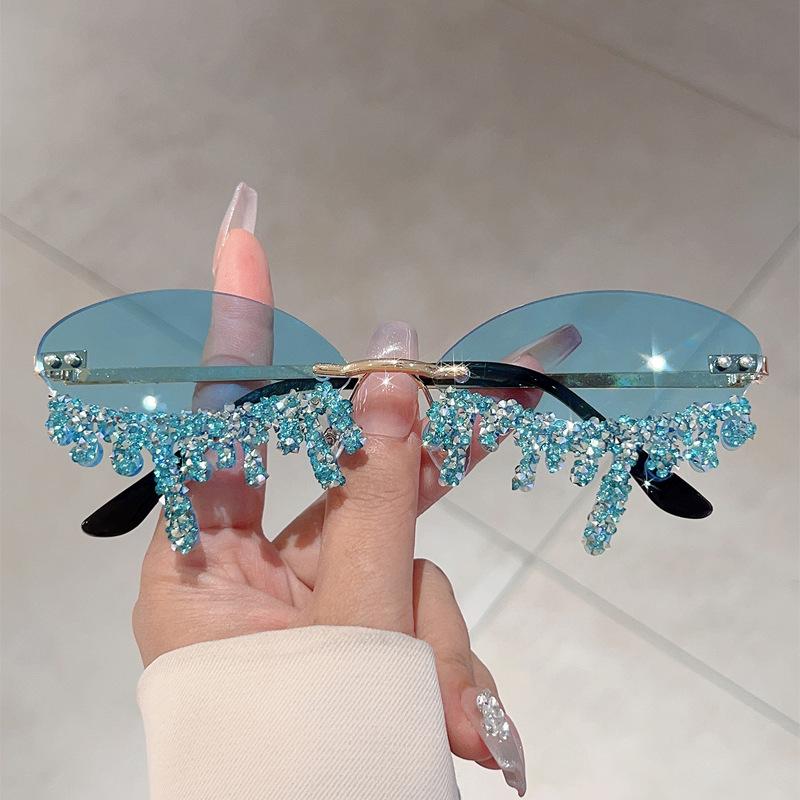 New European and American borderless diamond-encrusted angel tears sunglasses Spice Girls street shooting cool personality funny sunglasses