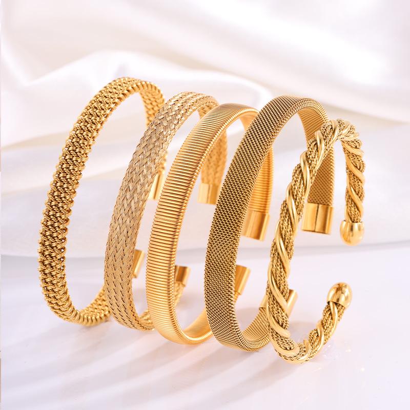Personalized High-End Titanium Steel Open Cuff Bracelet for Women - Stretchy, Irregular Design, Exquisite Non-Fading Finish