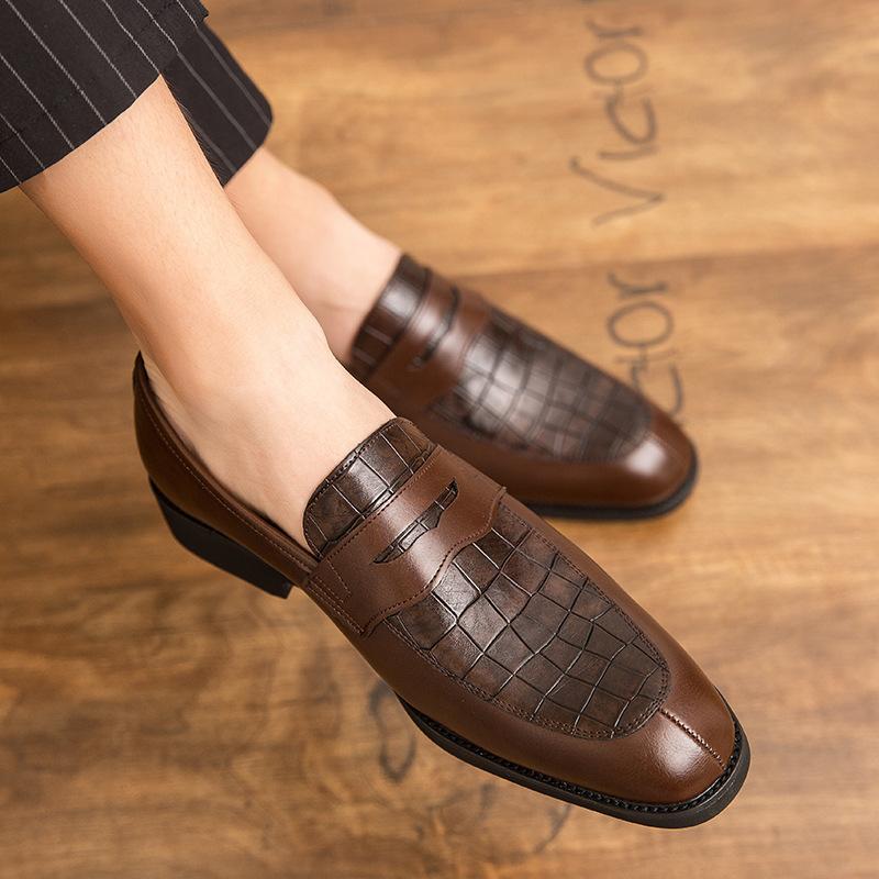 

New men s formal business shoes retro fashion flats large size autumn British style pointed small leather shoes 38