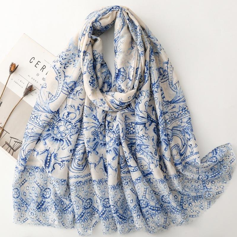 Retro Bohemian Styles Women Scarf Summer Beach Shawl Cotton Linen Feeling Tassel Pashmina Muslim Hijab Wrap Lady Viscose Scarf