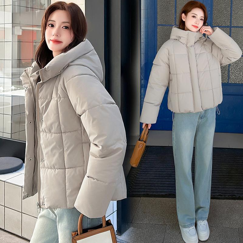 Winter new short down cotton-padded clothes, small warm cotton-padded clothes, cotton-padded jackets, fashionable thickened hooded jackets.