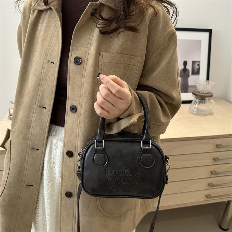 Women's 2025 Large Capacity Korean Fashion Shoulder & Crossbody Bag - Casual Retro Solid Color Handbag
