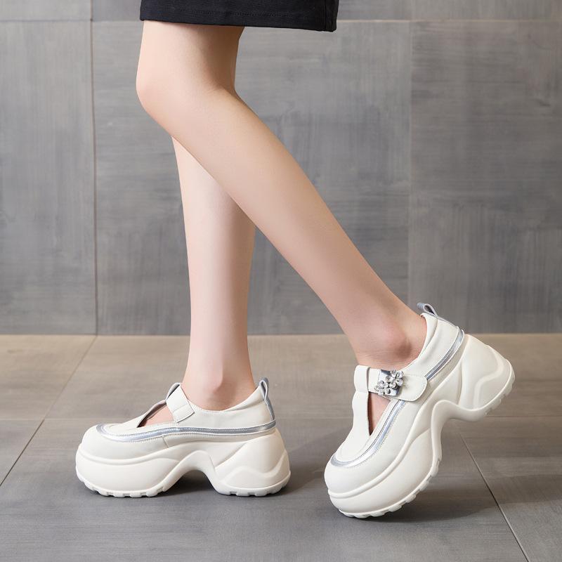 2025 neue Sommer Casual Mode Muffin Damen Schuhe Plateau Erhöhung Slipper Damen Lazy Bag Kopf Verschleißfest Superweich