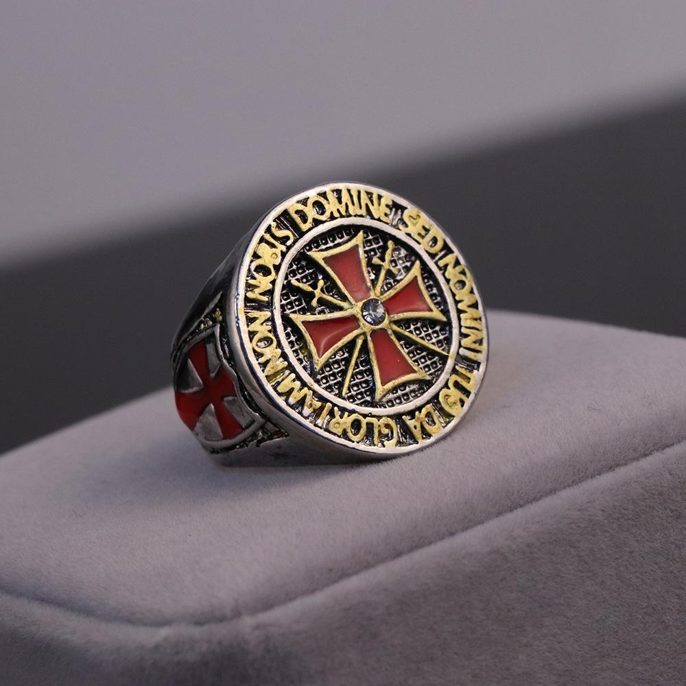 Anello da Uomo Punk alla Moda con Croce Rossa Dominante Templare