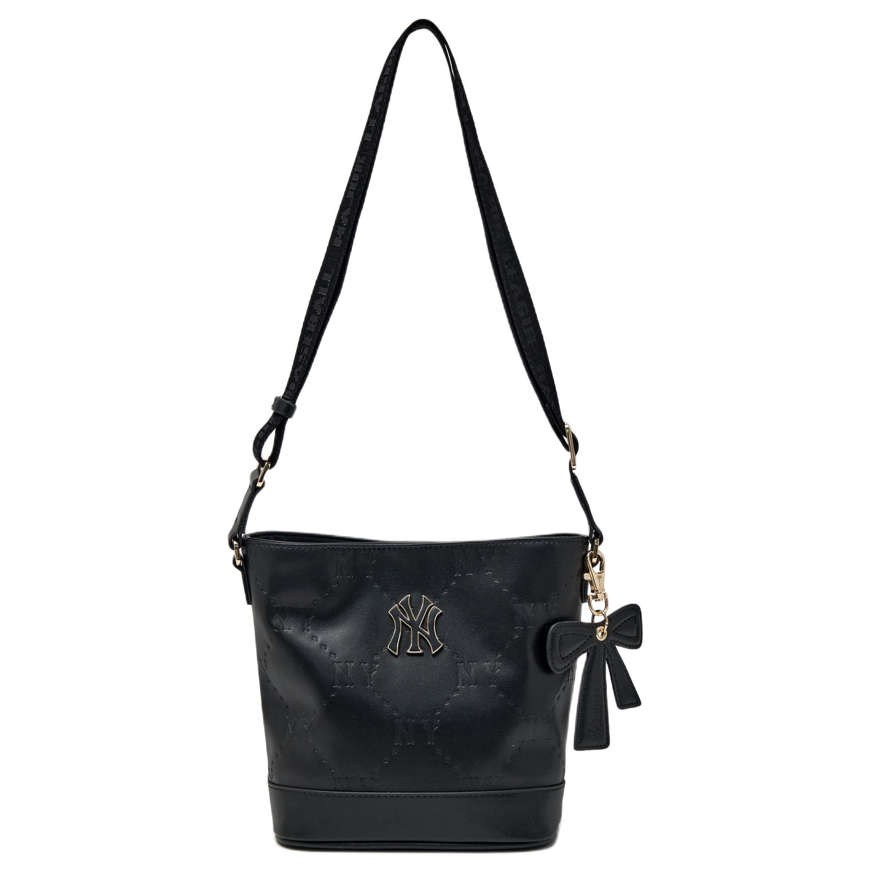 

MLB Brand Logo Dark Pattern Fashion Faux Leather Bucket Bag Crossbody Bag Kids bags Black 7ACRM066N-50BKS Basic Set (Bag)