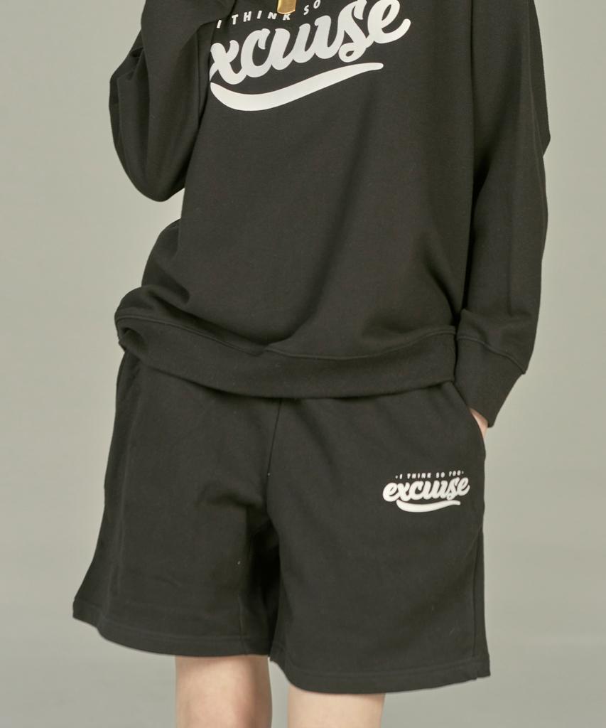 Igseukeoseu Ec Wide Half Sweatpants Black