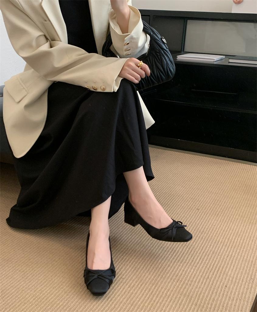 Temperament pointed head satin thick heel Mary Jane shoes women's French bow light mouth with skirt evening single shoes high heels