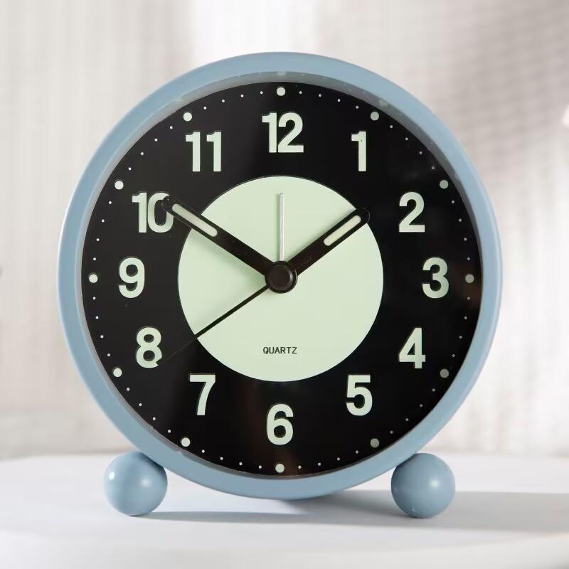 Studentenwohnheim Wecker Stummer Leuchtwecker Modern Schlicht Kinder Wohnzimmer Schlafzimmer Nachttisch Weckglocke