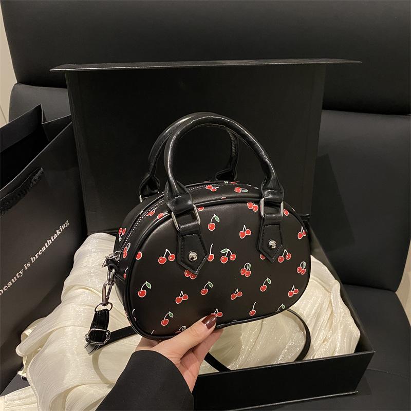 Simple and Sweet Printed Bag Messenger Bag Women's 2025 New Versatile Little Cherry Shoulder Armpit Bag Handbag