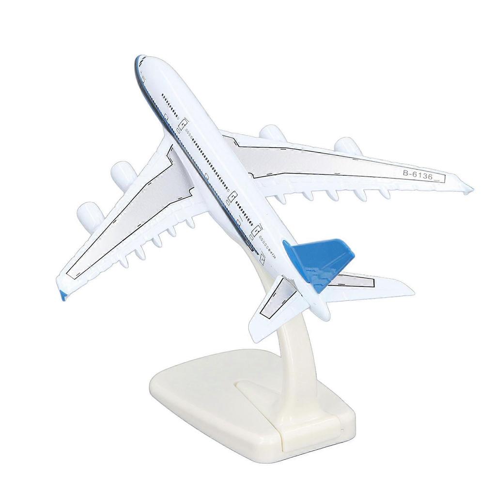 Alloy Aircraft Realistic Display Collectible Airways A380 Model Airplane for Aviation Enthusiast