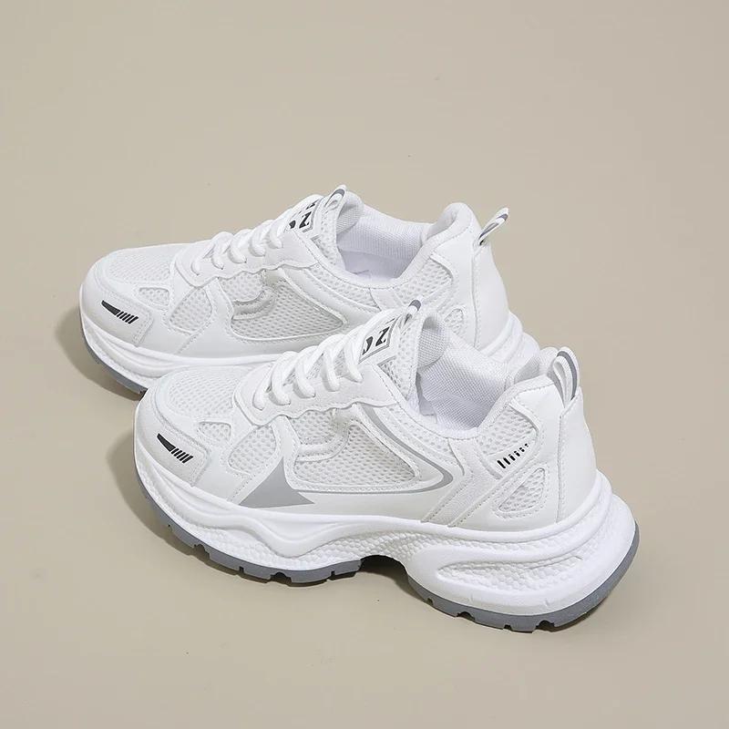 Frühling Herbst Neuer Stil Bequeme Mode Sportschuhe Runde Zehenpartie Schnürschuh Lässig Dicksohlig Höhenerhöhend Damenschuhe