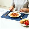 Tappetino da Tavola Bicolore Stile Nordico in Ecopelle – Isolamento Termico e Impermeabile, Quadrato, Disponibile