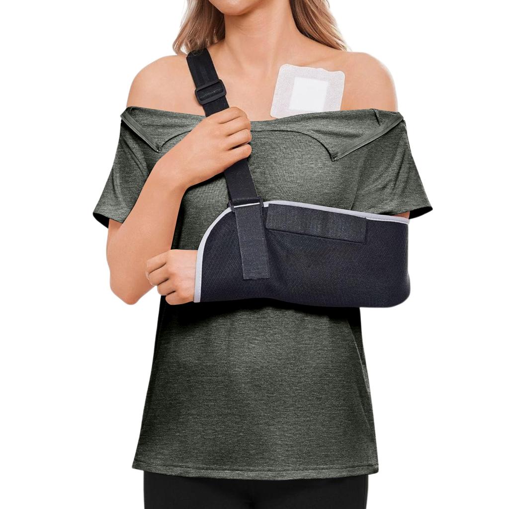 Damen-Postoperatives Kurzarm-Farbshirt Mit Schulterreißverschluss Und Seitenverschluss.