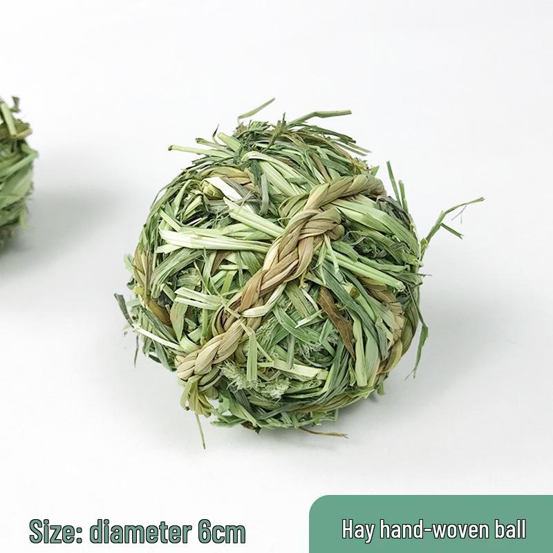 Hand-Woven Straw Chew Ball for Small Pets: Alleviates Boredom in Rabbits, Chinchillas & Guinea Pigs