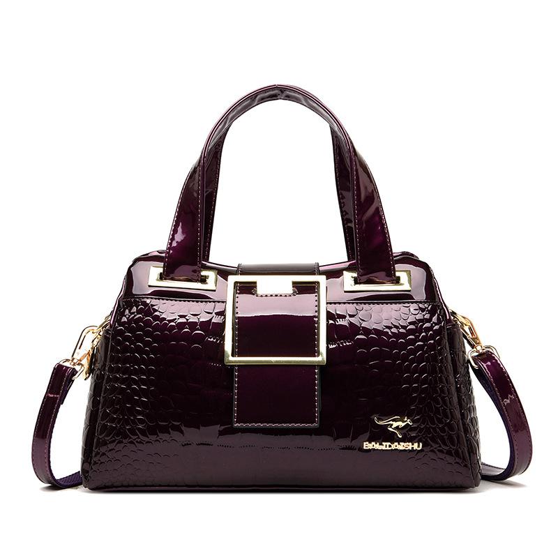 Women's Bag 2026 New Middle Aged Women's Bag Simple and Trendy One Shoulder Crossbody Bag Fashionable and Magnificent Handheld