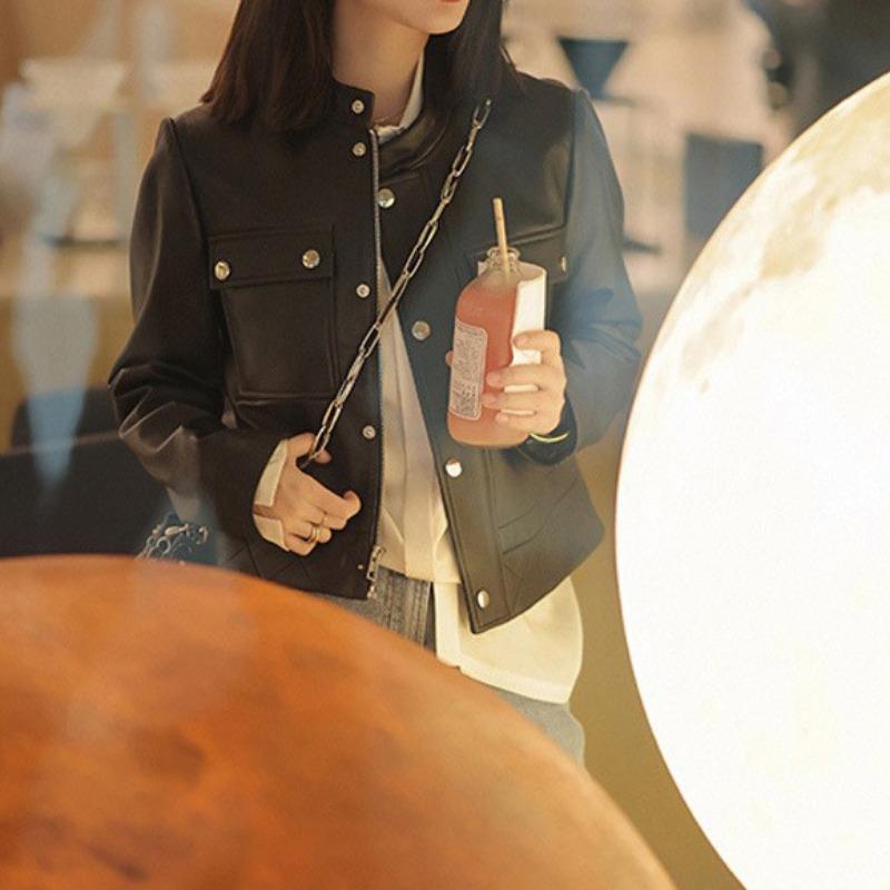 

Весенняя новая стильная короткая кожаная куртка с воротником-стойкой, женская куртка из овчины, осенняя красивая мотоциклетная куртка 2XL чёрный