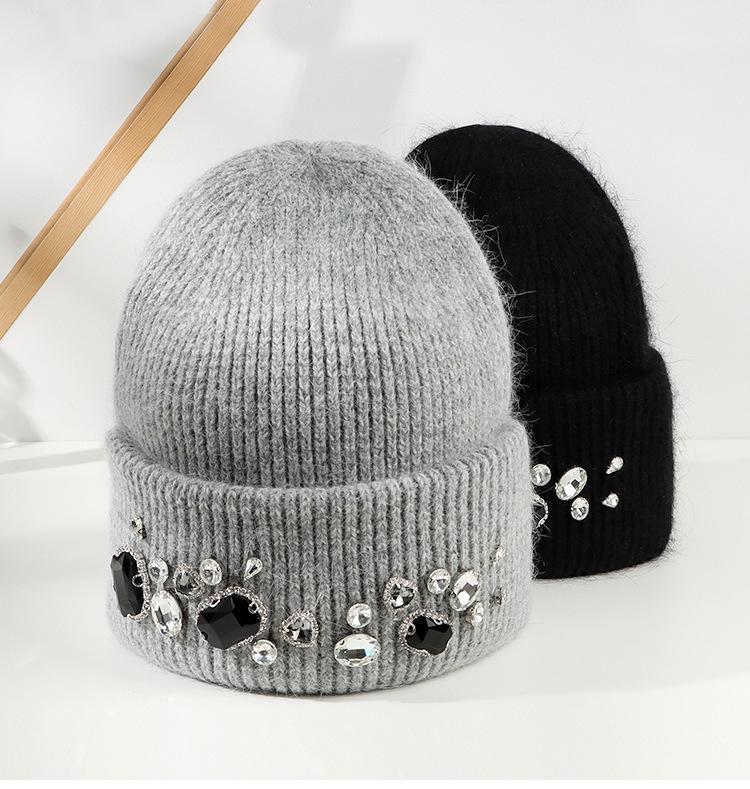 Hat Women's autumn and winter rabbit fur knitted hat Versatile masonry women's group Angola rabbit fur pullover hat Thickened warm hat