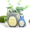 Handgefertigtes Cartoon Totoro Spielzeug mit Blattmuster für Bürodekoration und als Geschenk