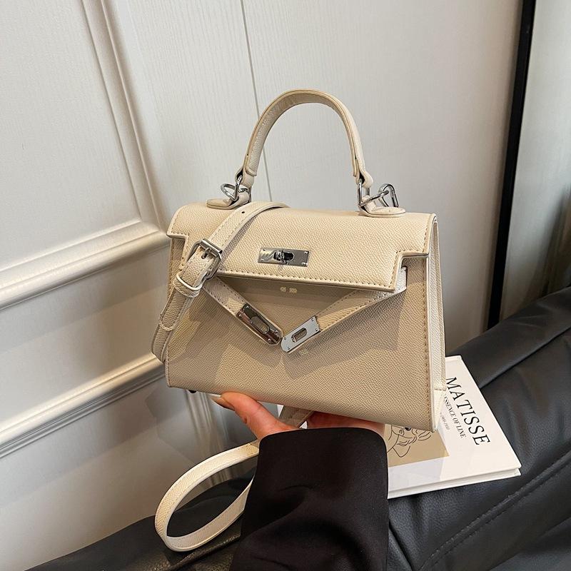 Handbag Women's New Versatile Commuter Shoulder Messenger Small Square Bag