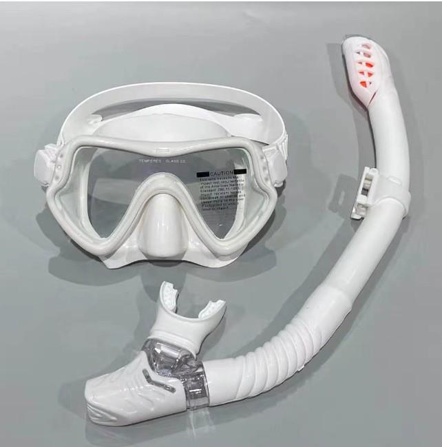 New Silicone Diving Mask & Snorkel Set for Men and Women - Large Frame Goggles