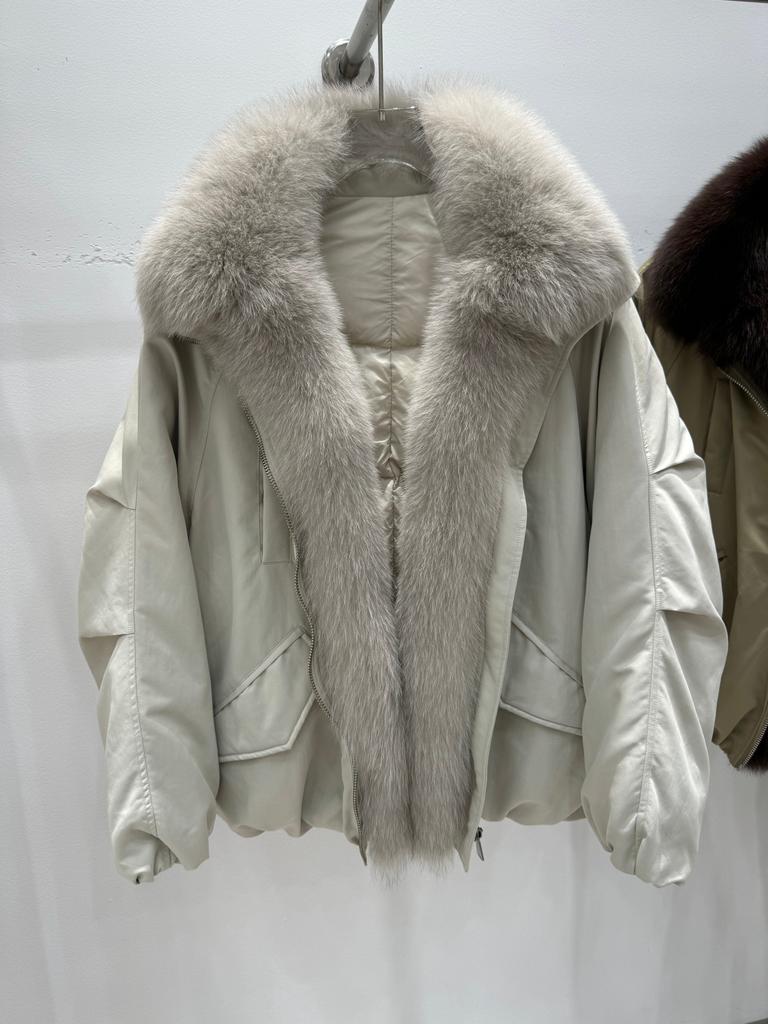 Women's autumn and winter new natural removable real fox fur collar fur thickened warm Parker poly down jacket