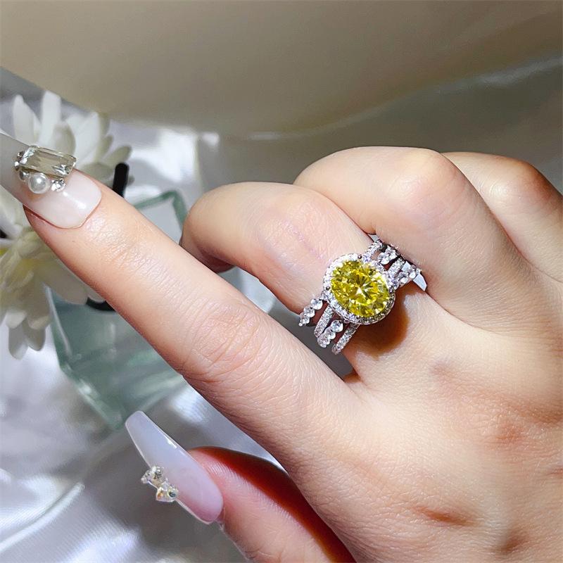 Yellow Moissanite 3 Carat Ring: European American Fashion, Cross-border Hot Selling, Colored Gem Over-Diamond Design.