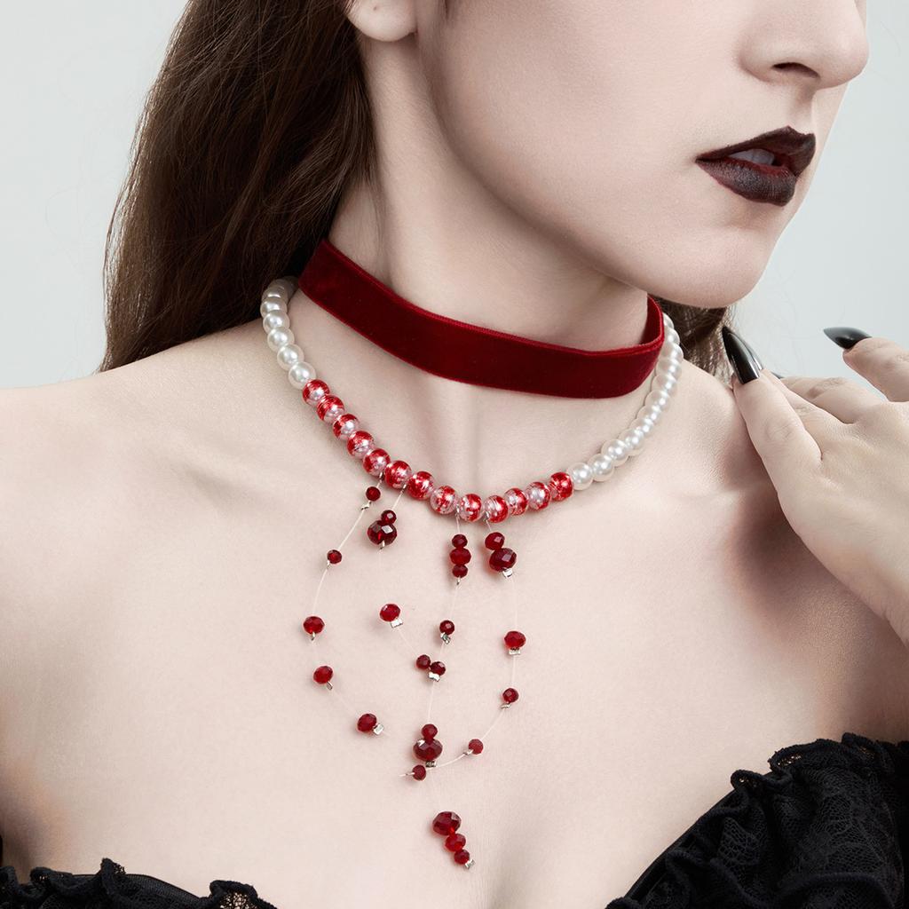 Collana gotica in flanella con perle macchiate di sangue, Collare girocollo gotico di Halloween con frange di cristallo gocciolanti sangue