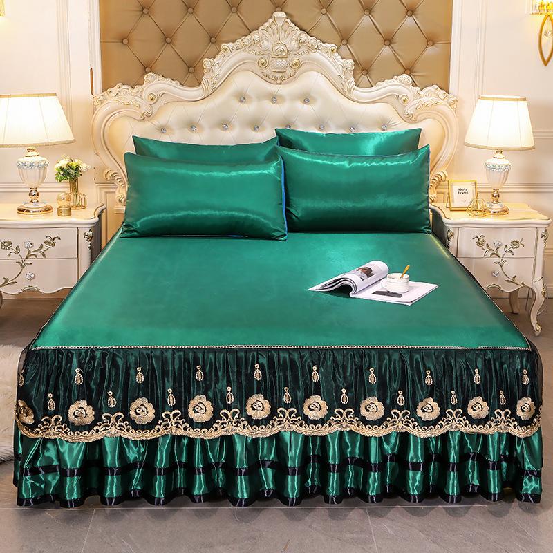 Blondertilpasset laken Luksus sengetøysett Romantisk ismatte sammenleggbare broderte laken Lin Sengetøy Queen Sengeteppe med skjørt