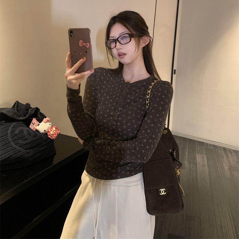 Korean Retro Floral Henley Long Sleeve Slim Fit Women's Top for Autumn/Winter