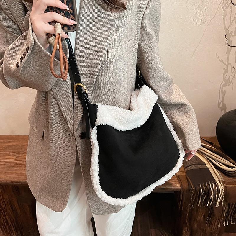 Soft Fuzzy Suede Crossbody Bag Women Large Capacity Shoulder With Magnetic Daily Commute Streetwear Style