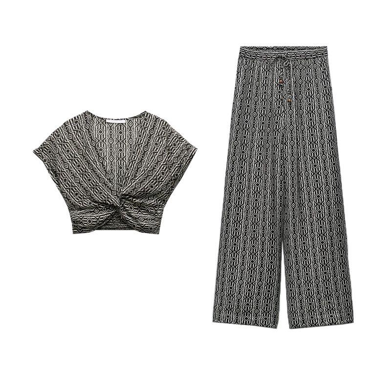 Spring New V-neck with Knot Print Cut Tops 3564096 High Waist Wide Tube Pants 3564095