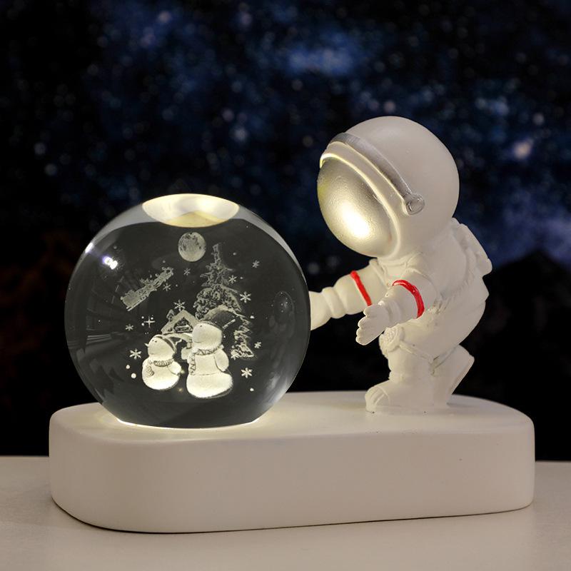 Creative Astronaut Night Light with Crystal Ball Base - Moon Festival Gift Ornament