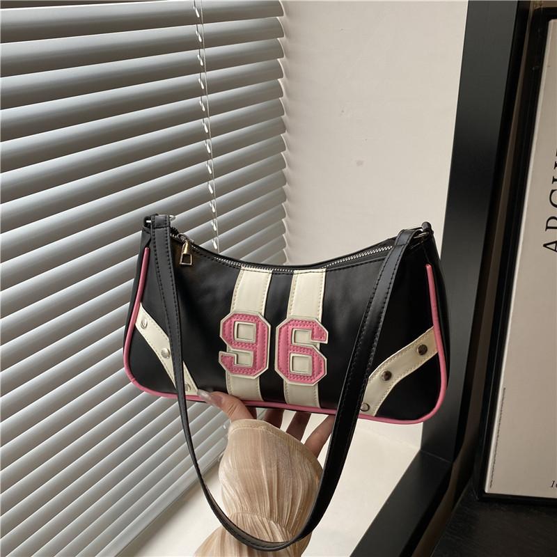 

Новая модная сумка через плечо подмышку, ручная сумка на запястье, маленькая квадратная сумка, большая вместимость, цифровая сумка-полумесяц чёрный