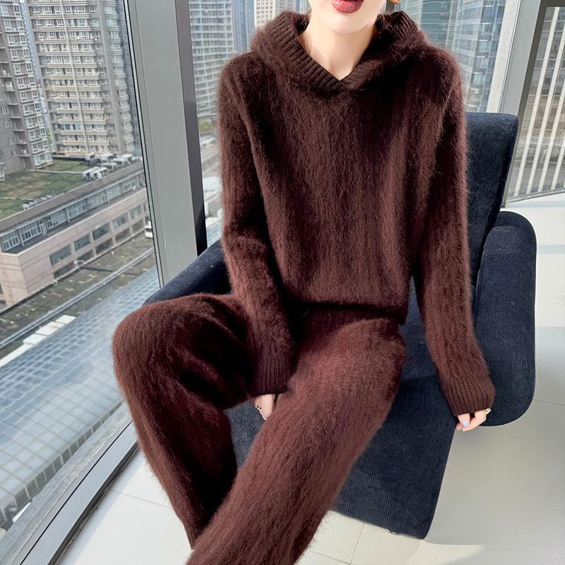 Women's Mid-Length Hooded Mink Velvet Sweater Dress - Thick Knit, Loose Fit, Autumn/Winter Pullover.