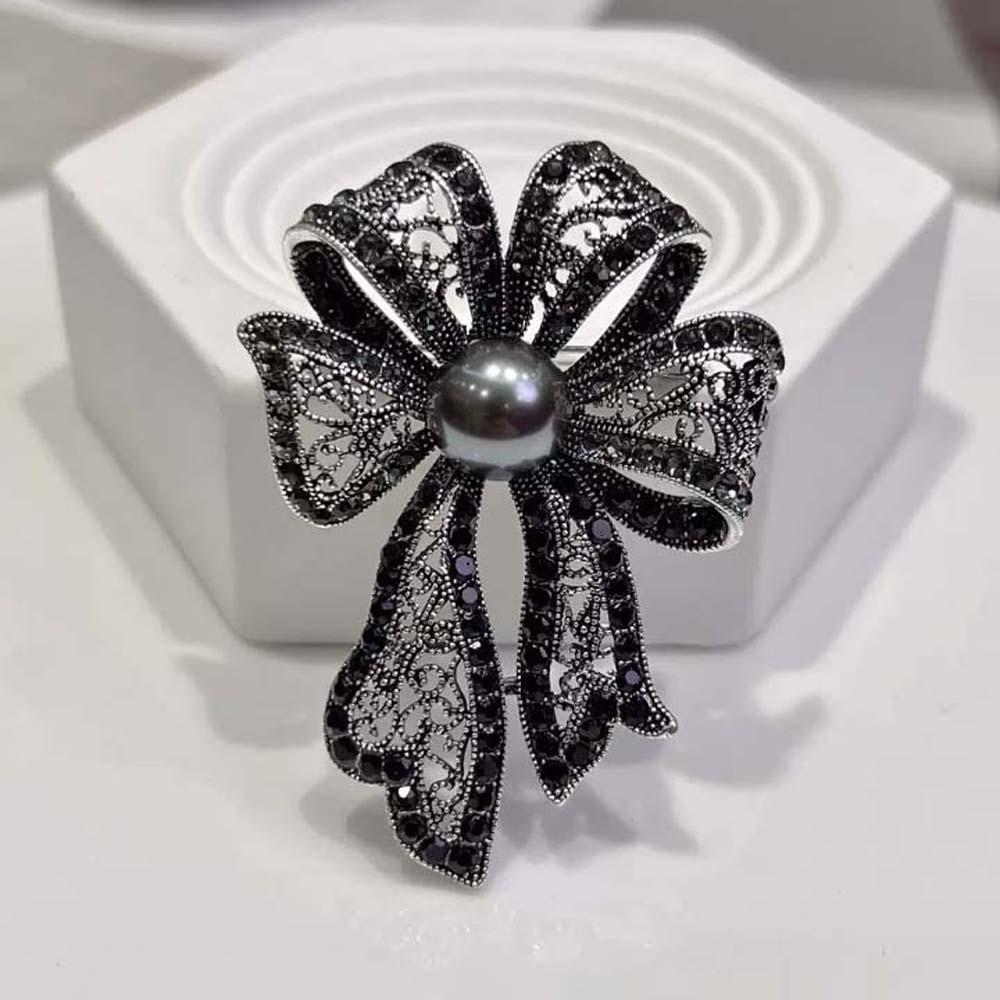 Vintage Fully-rhinestone Pin Corsage Ornament Black Brooch Exquisite Bow Brooch  Women