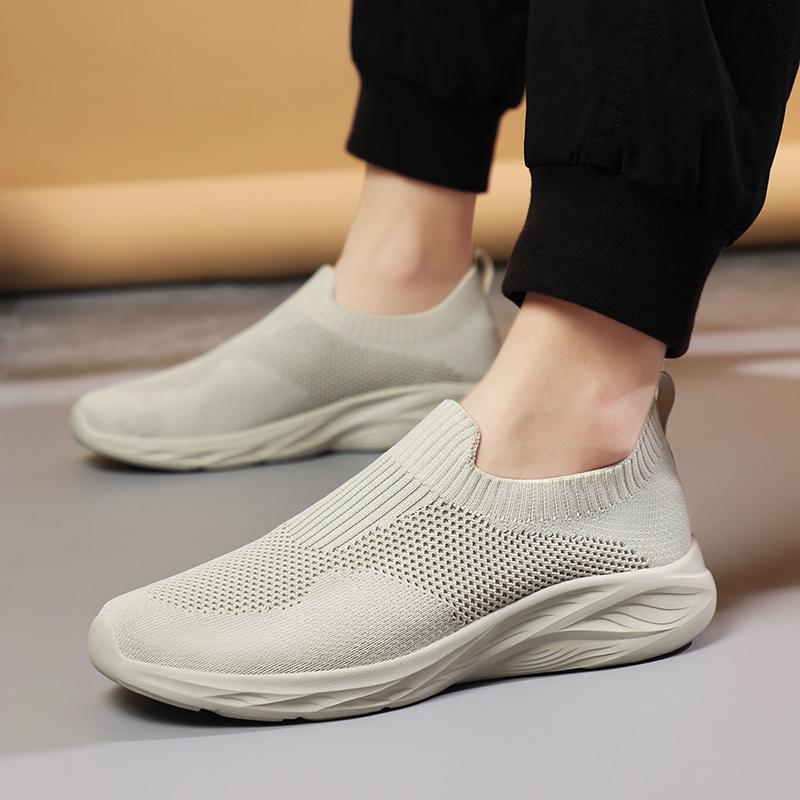 Wide sole breathable cloth shoes Large size sports and leisure shoes Tide flying woven shoes Lazy shoes