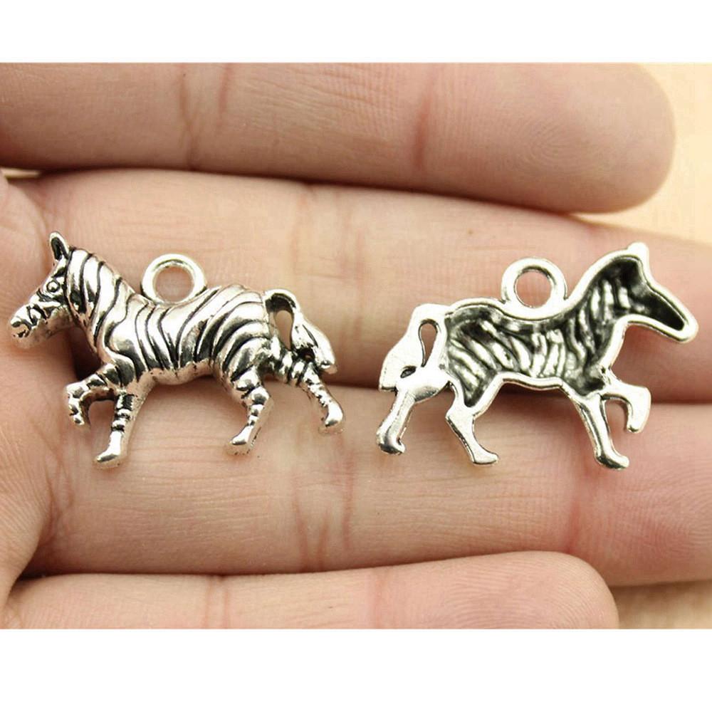 Charms Pegasus Horse Pendants Minimalist Jewelry Components QC095
