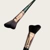 Rhea - Wavy Angled Contour Brush