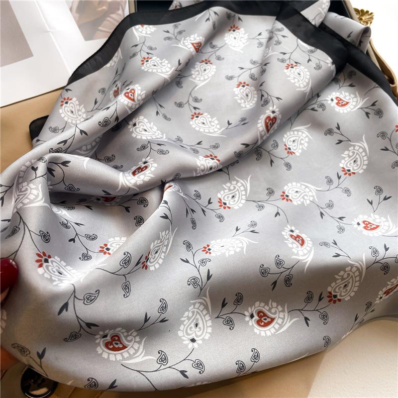 Luxury Brand Flower Print Square Scarf Women's Imitation Silk Scarf Casual Versatile Decoration Small Neck Scarf 70CMx70CM