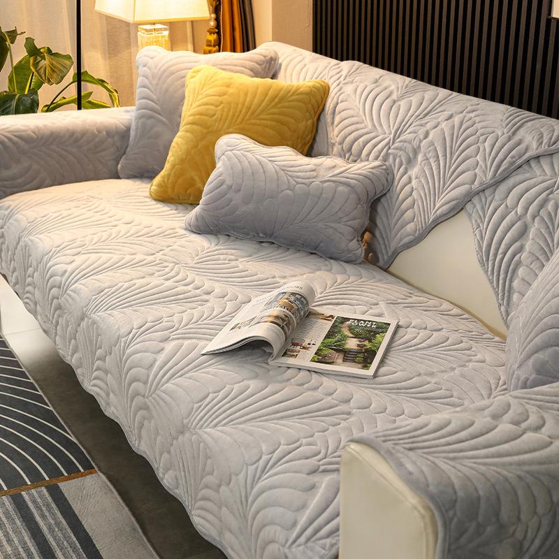 Sofa Cover Thicken Plush Jacquard Solid Color Non-Slip Couch Cushion For Living Room Soft Universal Sofa Cover Towel Sofa Mat